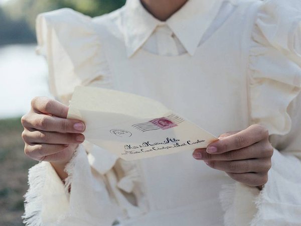 Comment rédiger une lettre de félicitation pour un mariage ?